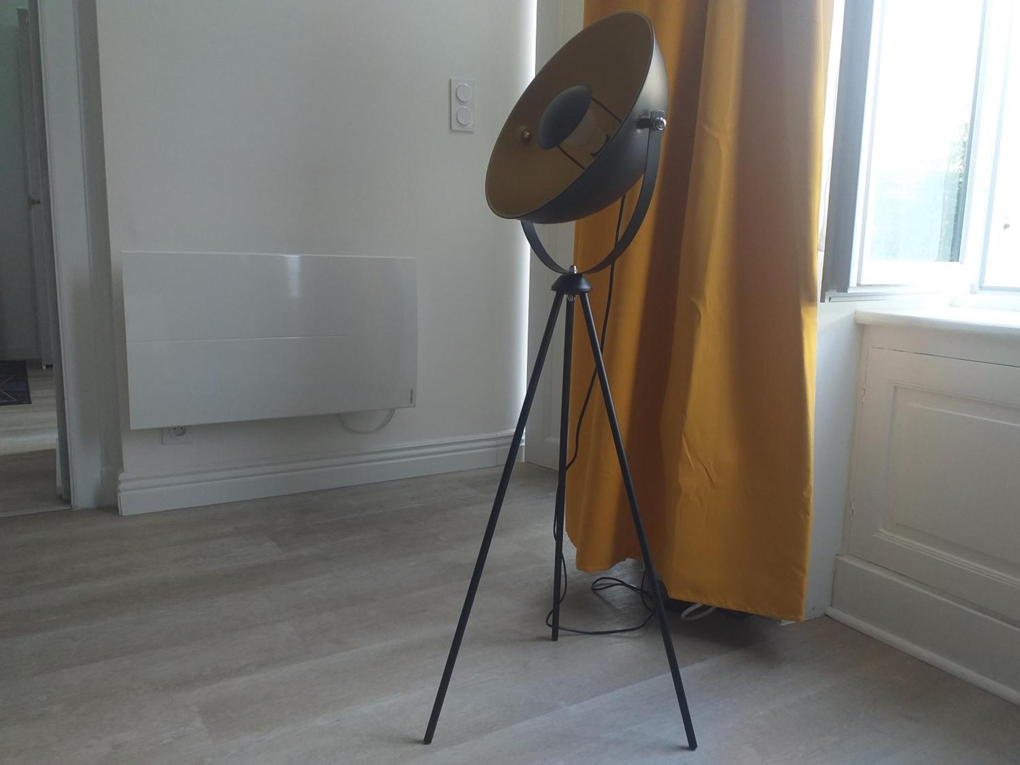 Les Volets Bleus - Deux Appartements Et Un Studio, Jardin بورج الغرفة الصورة