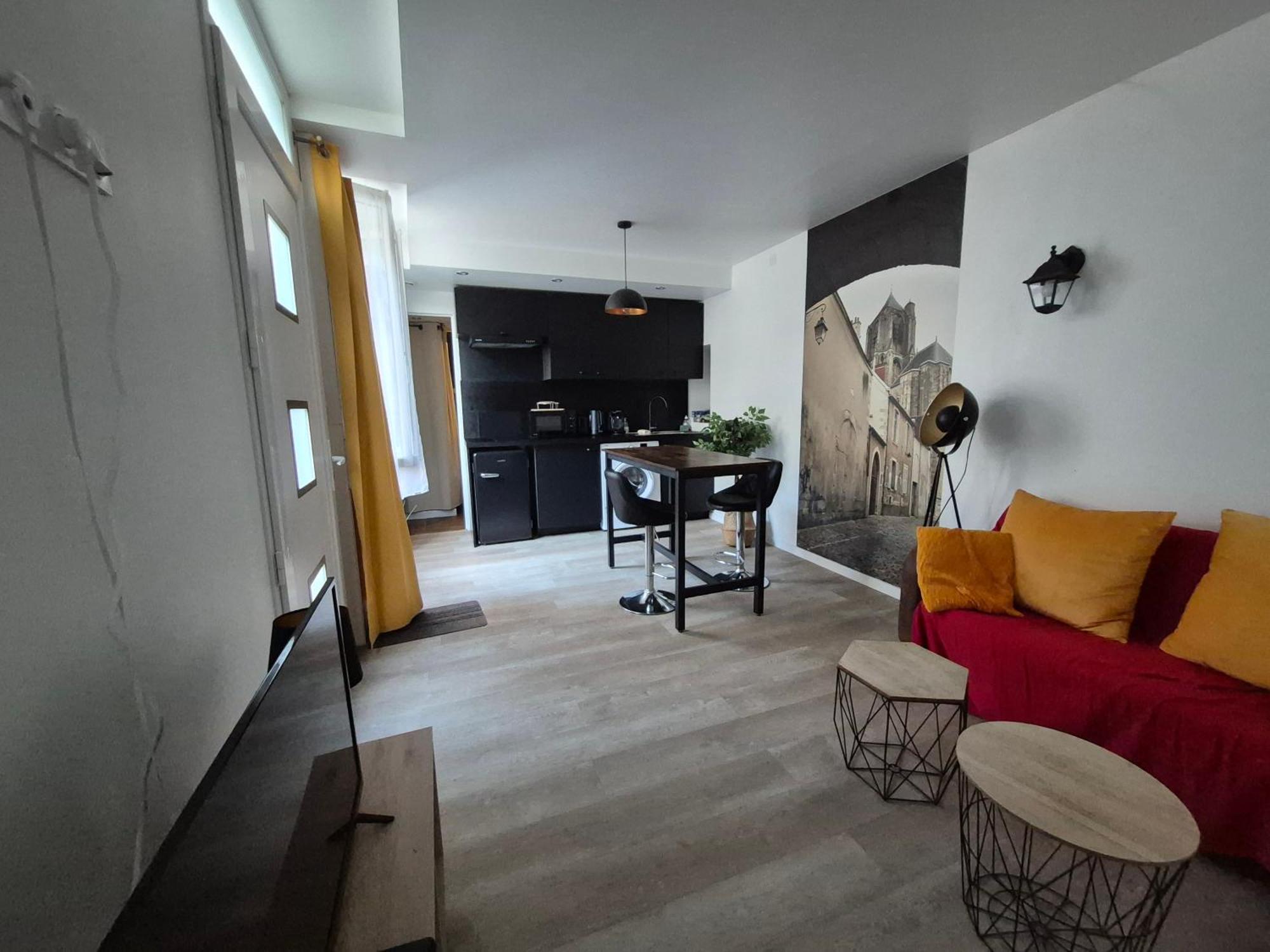 Les Volets Bleus - Deux Appartements Et Un Studio, Jardin بورج المظهر الخارجي الصورة